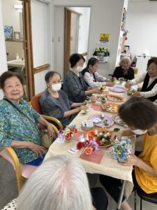 粕屋町通所介護施設美容レク0922
